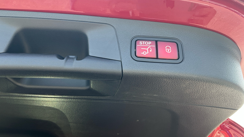 Mercedes-Benz GLA 200d AMG Line Premium 5dr Auto Diesel Hatchback